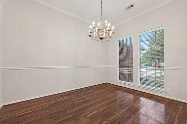 $2,000 | 2002 Foundary Drive, Katy, TX 77493