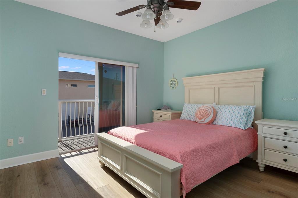 130 164th Avenue Redington Beach, FL 33708 - Photo 24 of 38