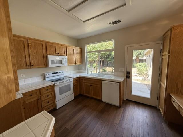 4225 Merchant Lane Turlock, CA 95382 - Photo 7 of 20