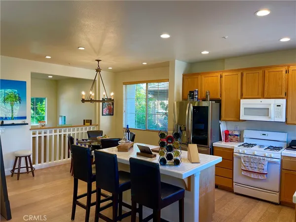 $1,600 | 7543 Quiet Cove Circle, Huntington Beach, CA 92648