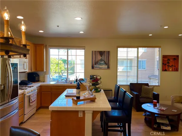 $1,600 | 7543 Quiet Cove Circle, Huntington Beach, CA 92648