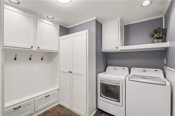 $1,650,000 | 1901 West 69th Street, Mission Hills, KS 66208
