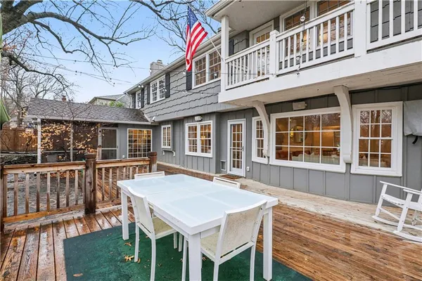 $1,650,000 | 1901 West 69th Street, Mission Hills, KS 66208