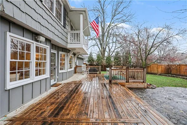 $1,650,000 | 1901 West 69th Street, Mission Hills, KS 66208