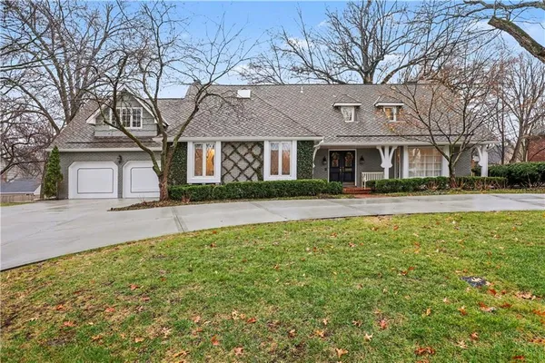 $1,650,000 | 1901 West 69th Street, Mission Hills, KS 66208