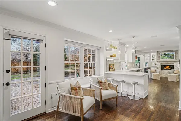 $1,650,000 | 1901 West 69th Street, Mission Hills, KS 66208