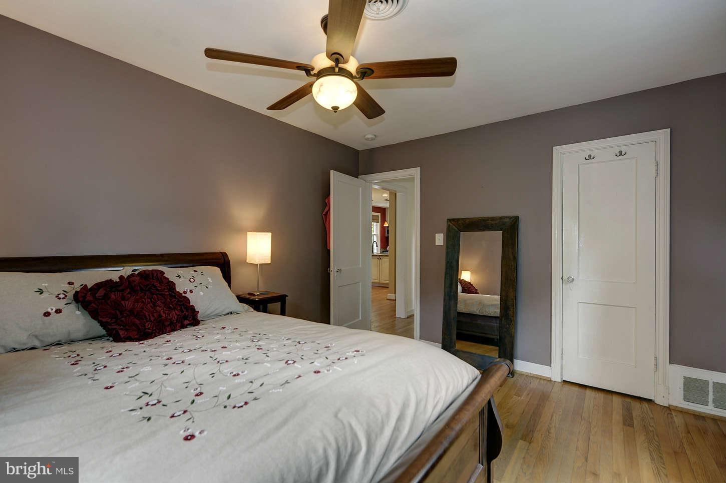 100 Hamilton Avenue Silver Spring, MD 20901 - Photo 14 of 29 Bedroom Master