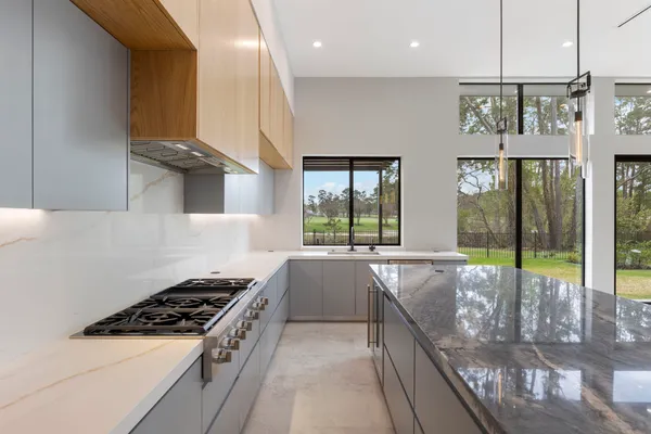 $2,149,000 | 51 Huntsmans Horn Circle, The Woodlands, TX 77380