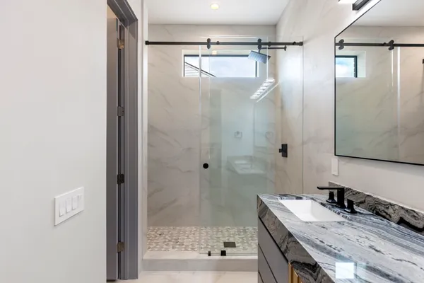 $2,149,000 | 51 Huntsmans Horn Circle, The Woodlands, TX 77380