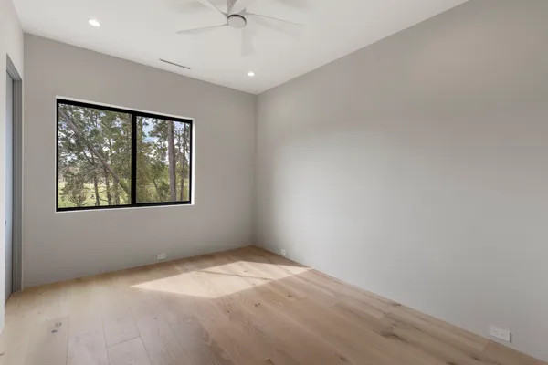 $2,149,000 | 51 Huntsmans Horn Circle, The Woodlands, TX 77380