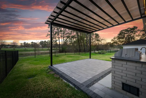 $2,149,000 | 51 Huntsmans Horn Circle, The Woodlands, TX 77380