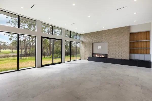 $2,149,000 | 51 Huntsmans Horn Circle, The Woodlands, TX 77380