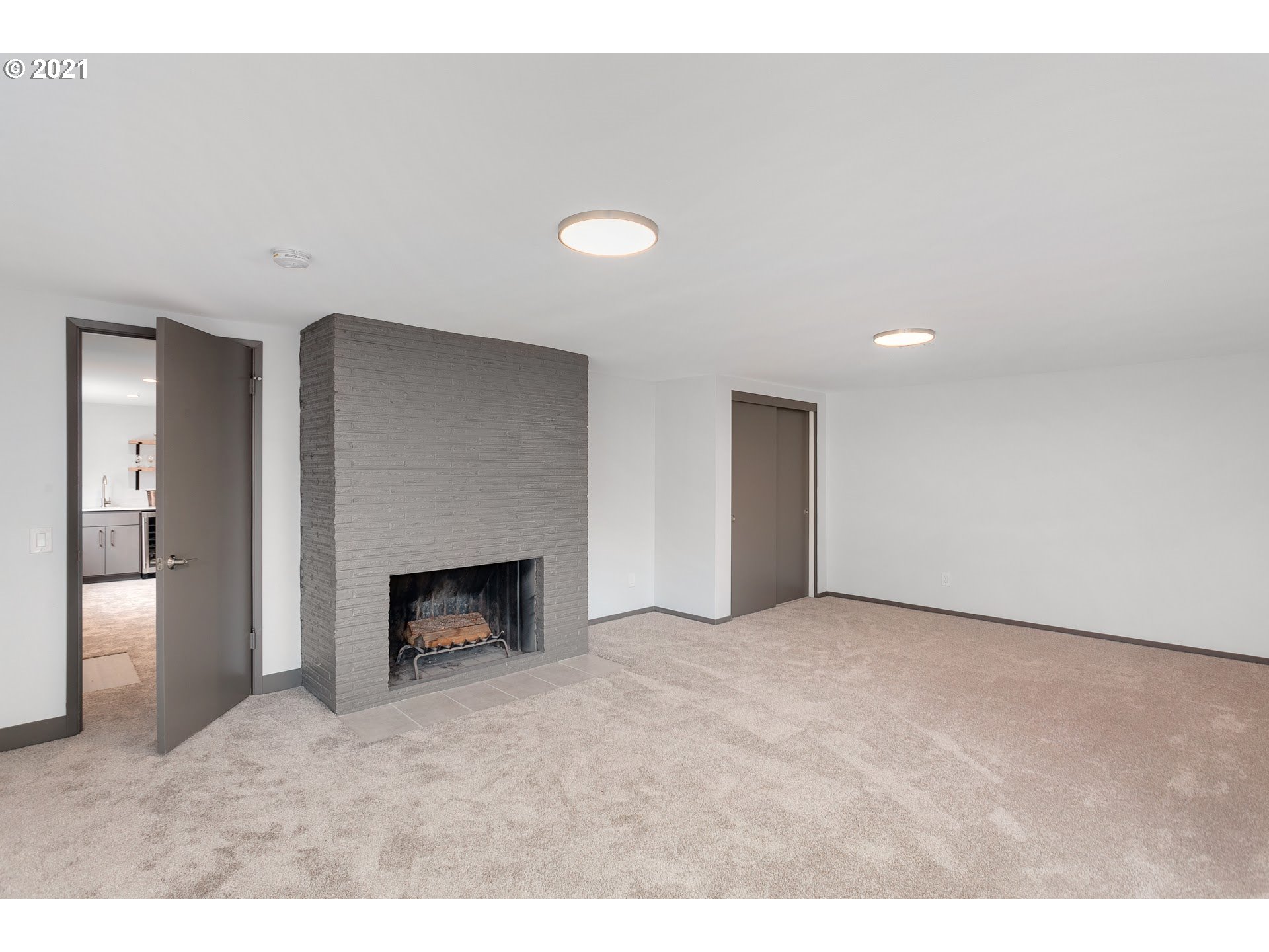 9045 Southwest Howatt Street Portland, OR 97225 - Photo 19 of 27 Gallery Image 19