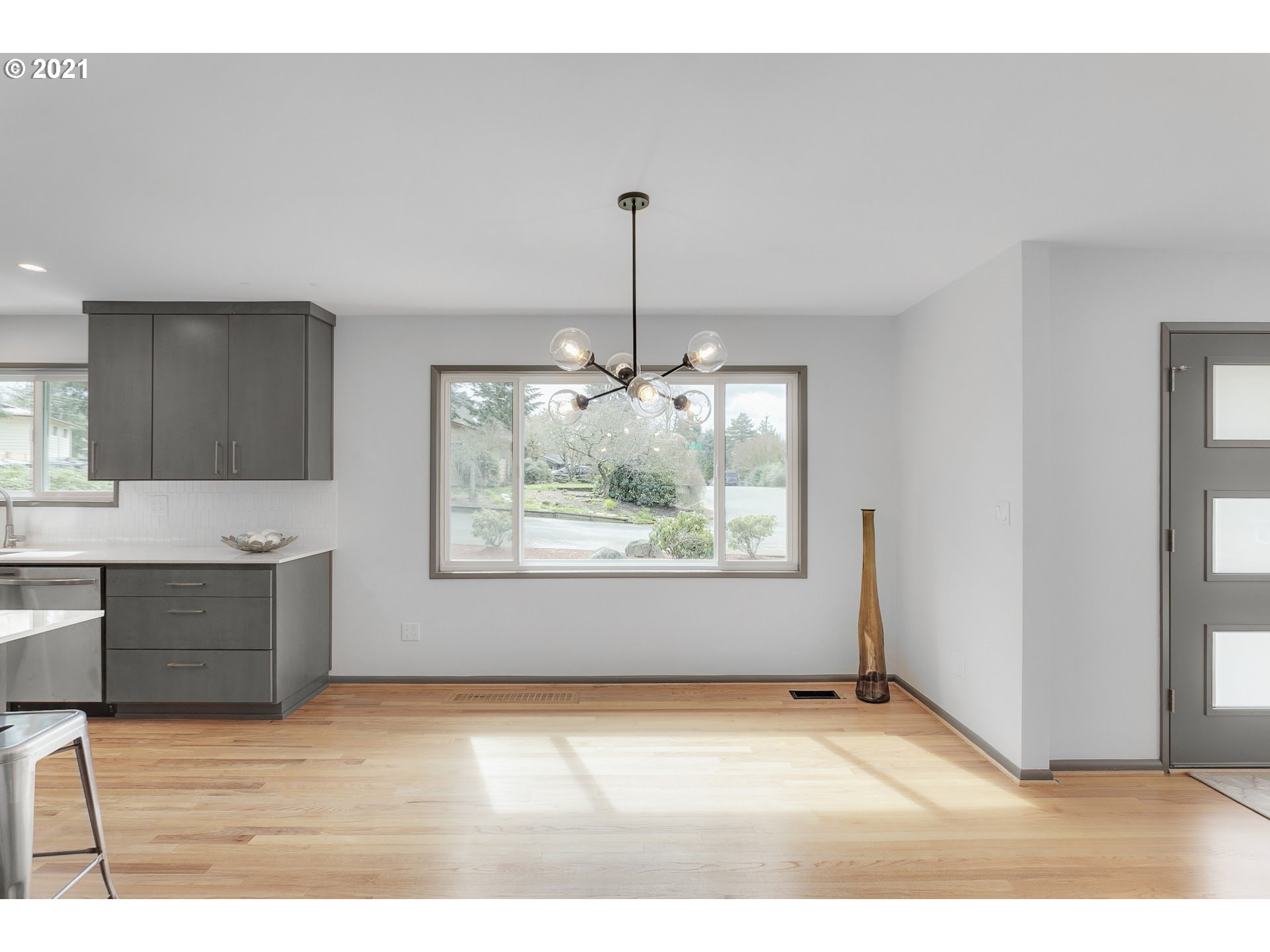 9045 Southwest Howatt Street Portland, OR 97225 - Photo 8 of 27 Gallery Image 8
