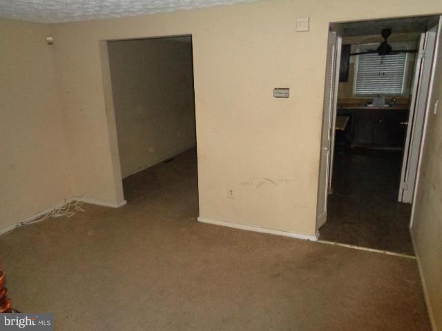 2133 Allendale Road Baltimore, MD 21216 - Photo 5 of 24 Living Room