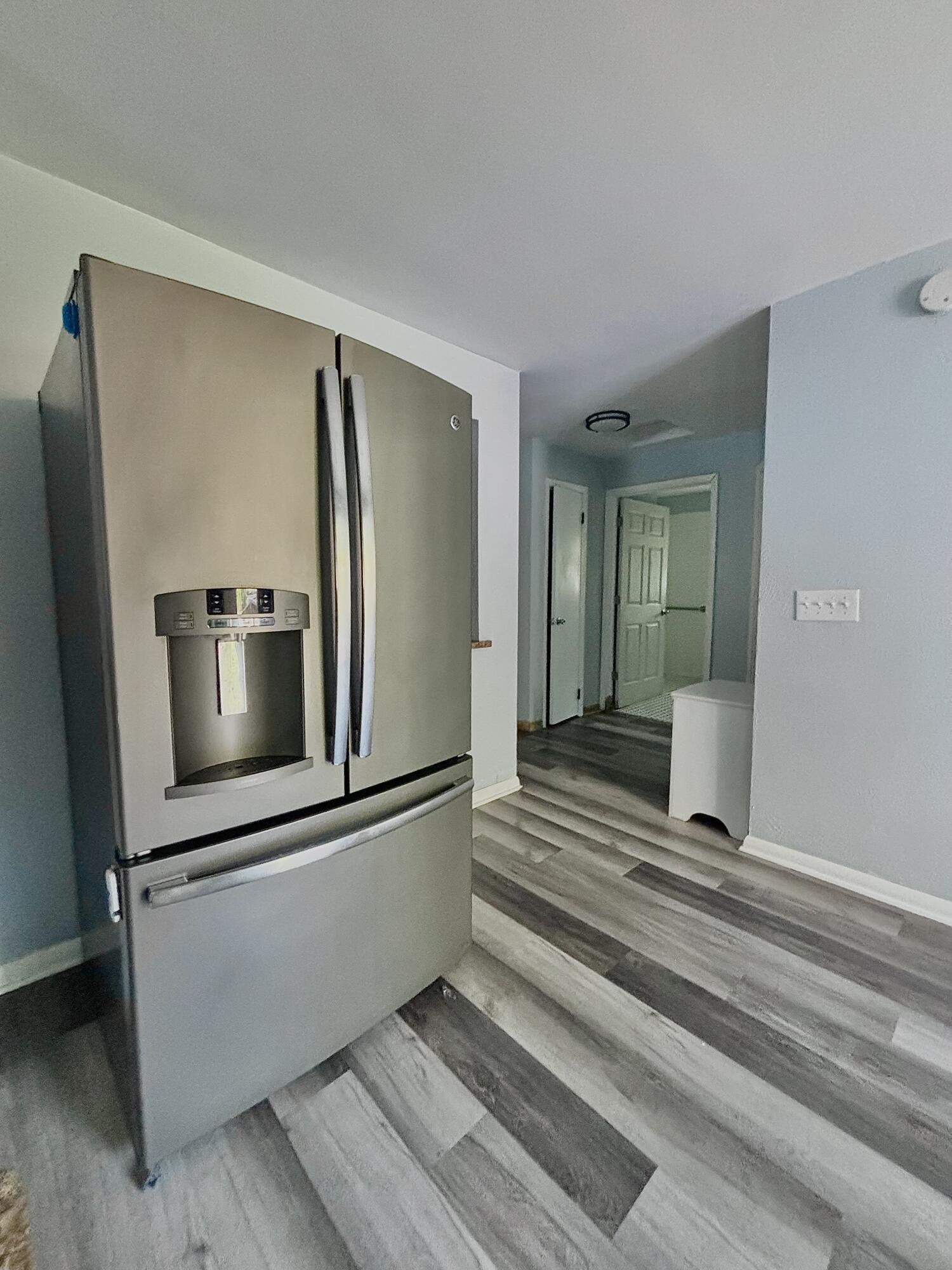 4034 South 60th Street Milwaukee, WI 53220 - Photo 15 of 20 IMG_2743