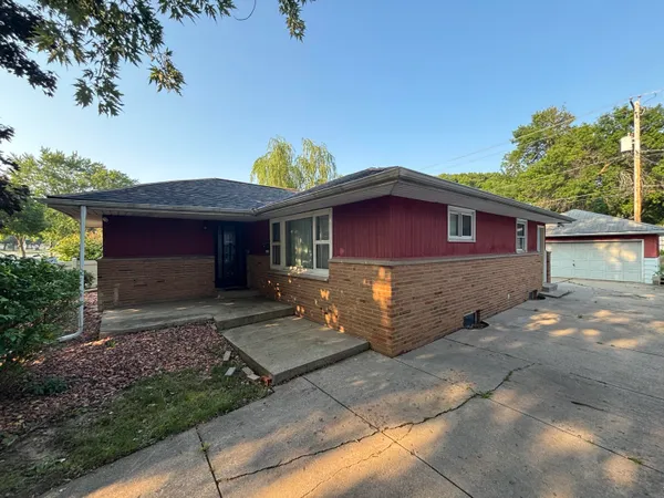 $325,000 | 4034 South 60th Street, Milwaukee, WI 53220