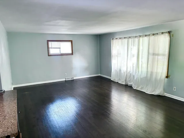 $325,000 | 4034 South 60th Street, Milwaukee, WI 53220