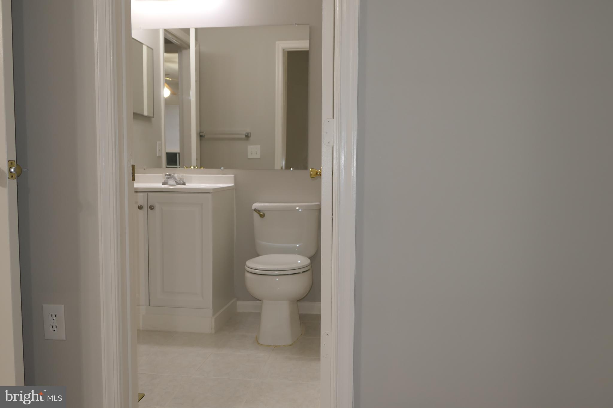 5 Rumsford Court Reisterstown, MD 21136 - Photo 22 of 38 Separate Entrance to Full Bath