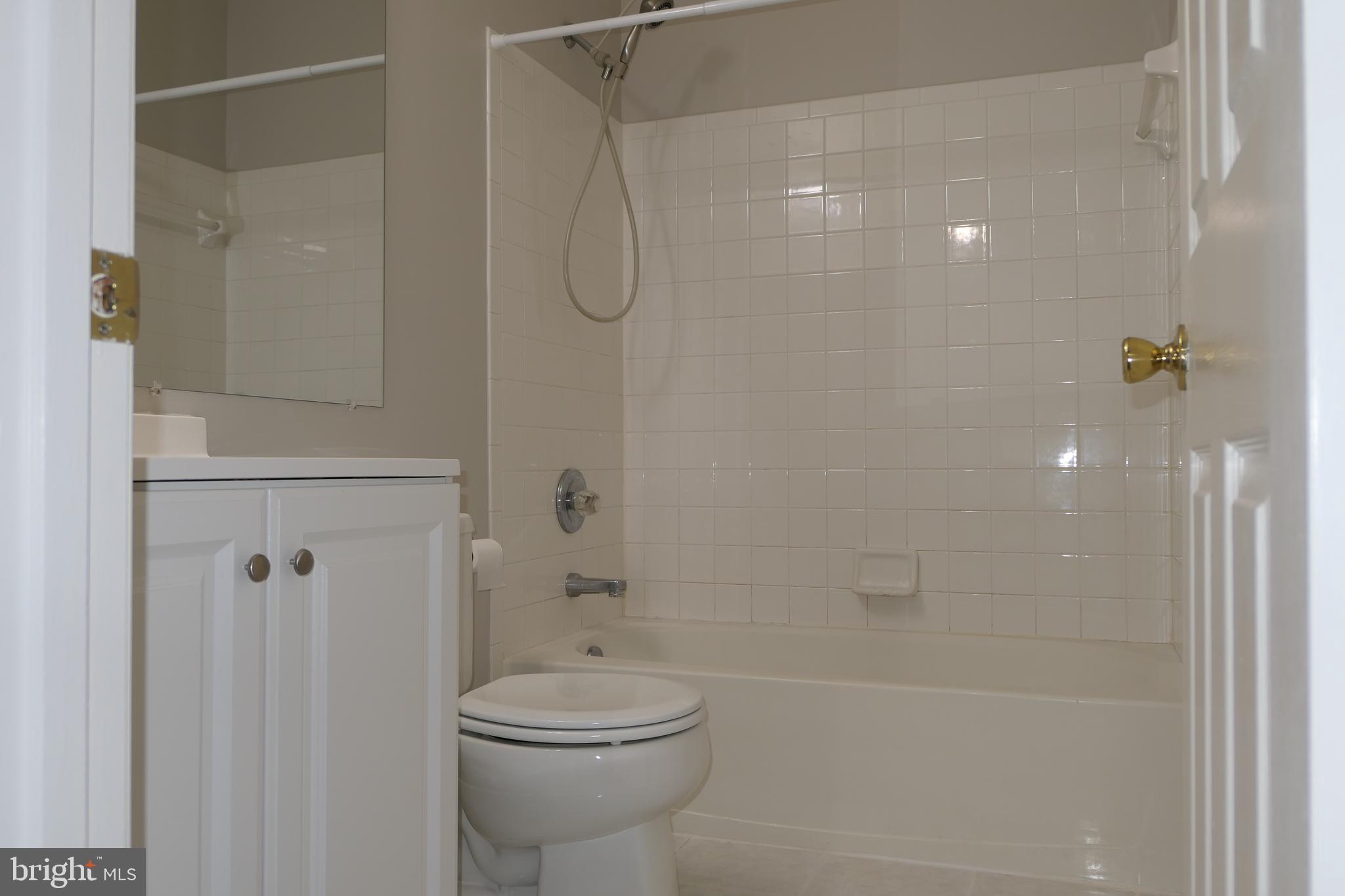 5 Rumsford Court Reisterstown, MD 21136 - Photo 28 of 38 Full Bath on Upper Level