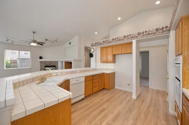 $639,000 | 632 Spaulding Drive, Roseville, CA 95678