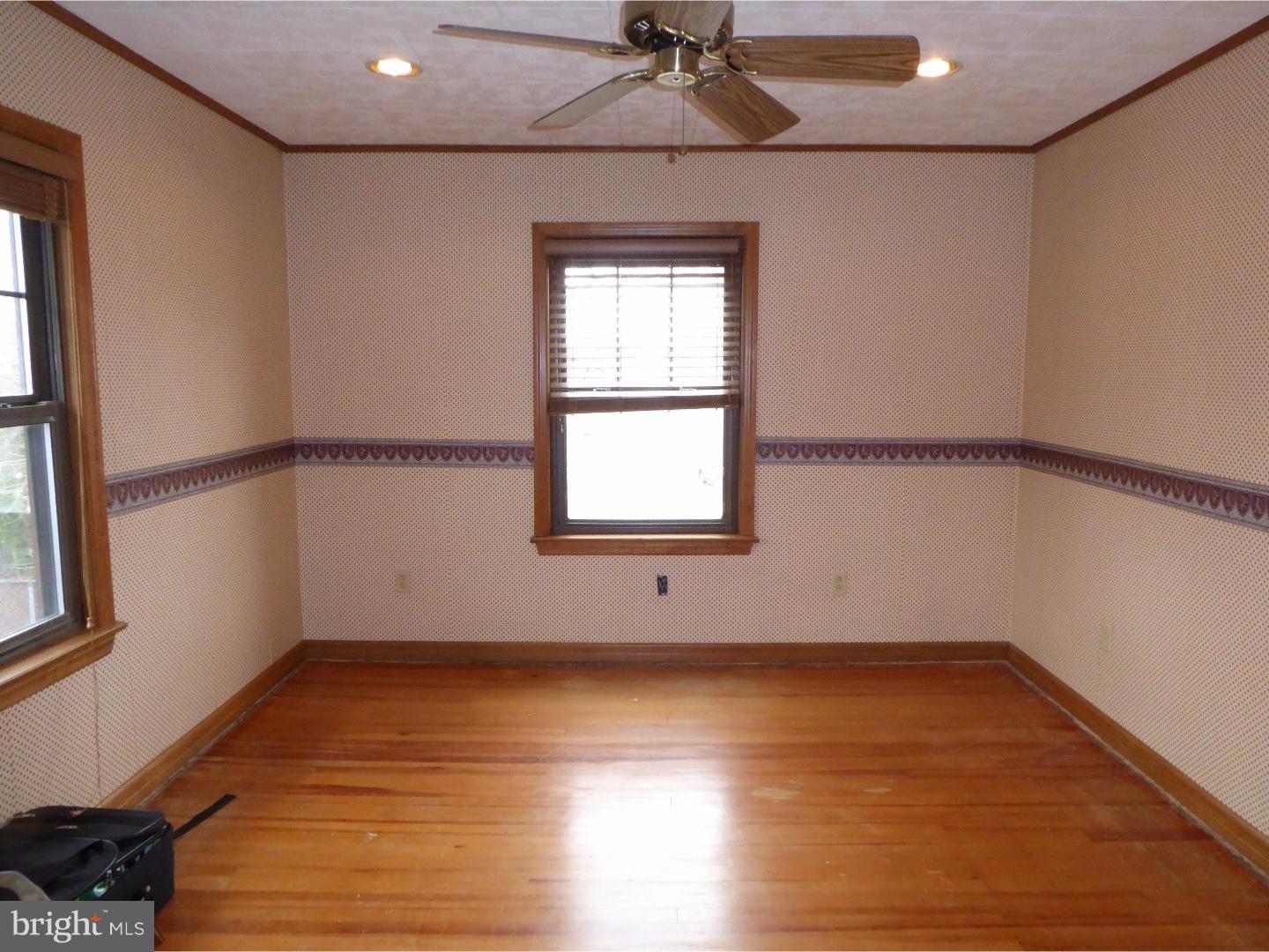 81 Edinburg Road Hamilton, NJ 08619 - Photo 17 of 25 Bedroom 2