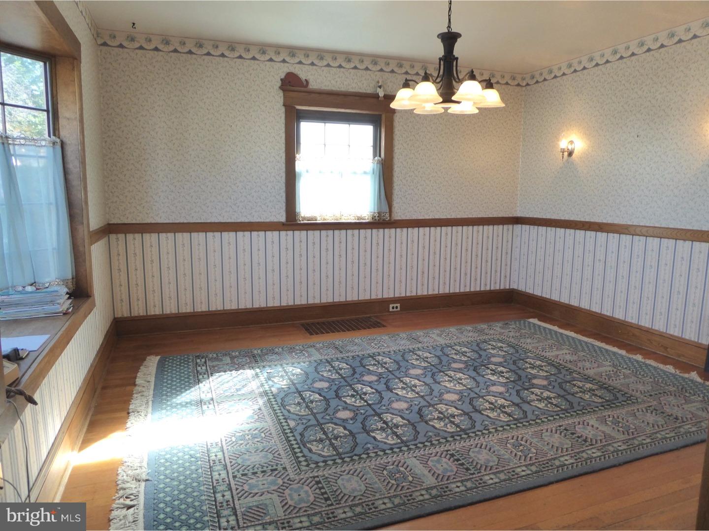 81 Edinburg Road Hamilton, NJ 08619 - Photo 9 of 25 Dining Room
