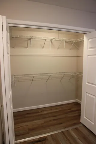 $2,300 | 4259 Packard Street, Ann Arbor, MI 48108