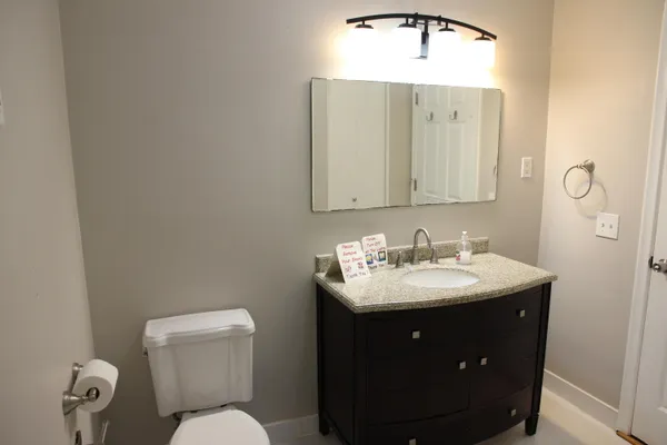 $2,100 | 4259 Packard Street, Ann Arbor, MI 48108