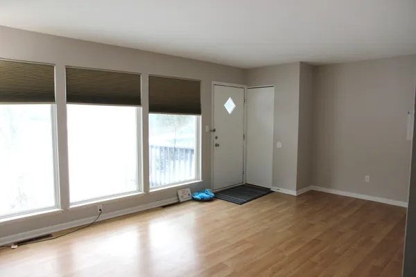 $2,100 | 4259 Packard Street, Ann Arbor, MI 48108