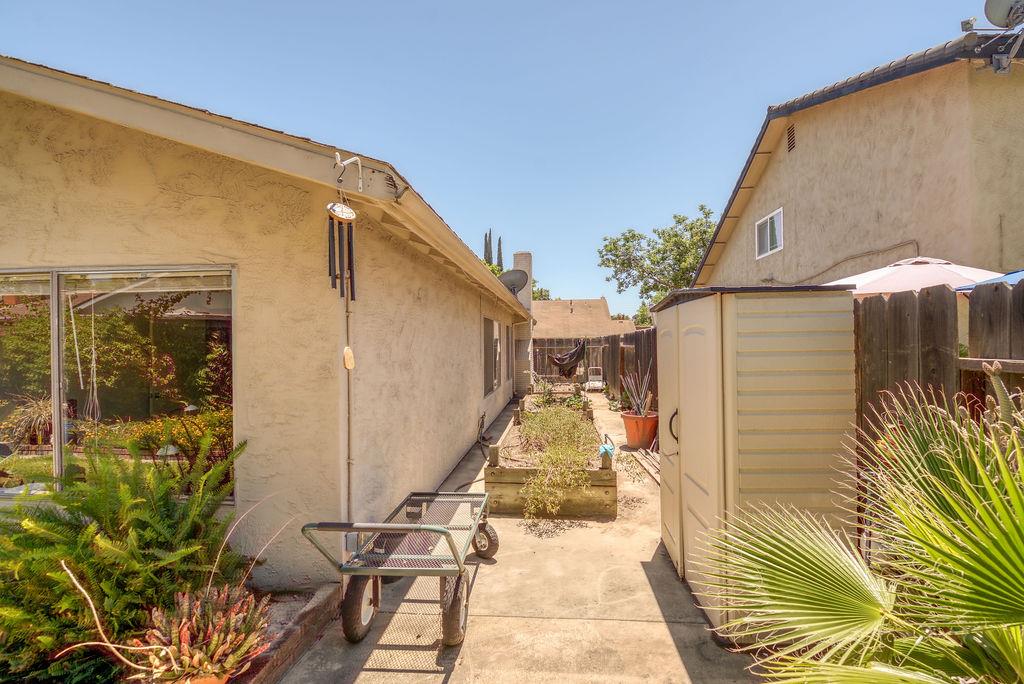 3333 Mesquite Way Modesto, CA 95355 - Photo 40 of 44