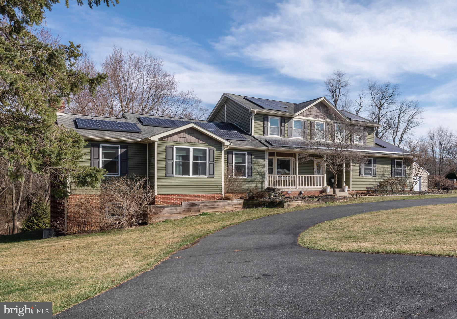 4125 Spring View Drive Jefferson, MD 21755 - Photo 2 of 58 Front In Law Side