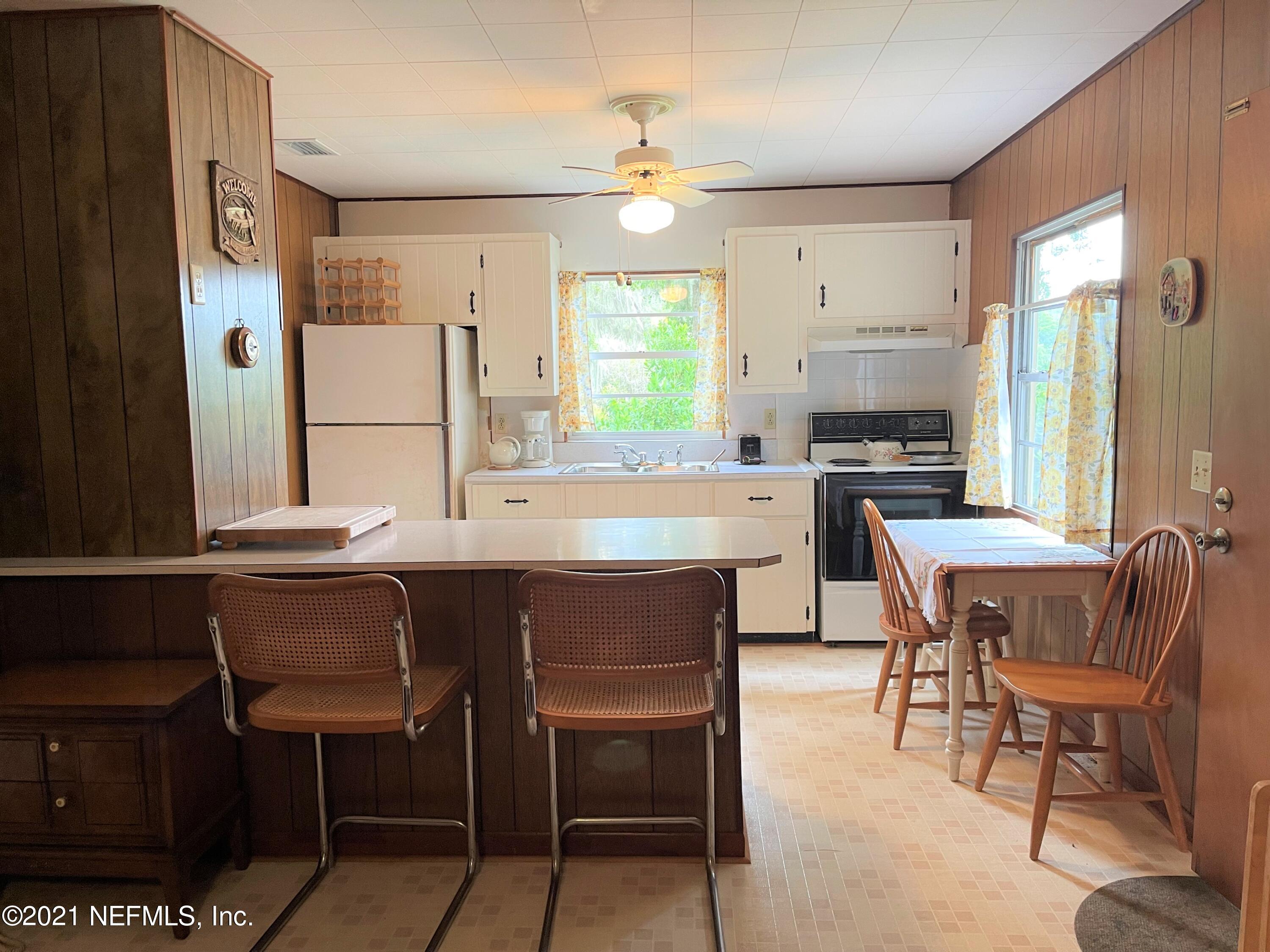135-133 Depot Road Hawthorne, FL 32640 - Photo 5 of 16 135/133 Depot Rd, Hawthorne, Florida
