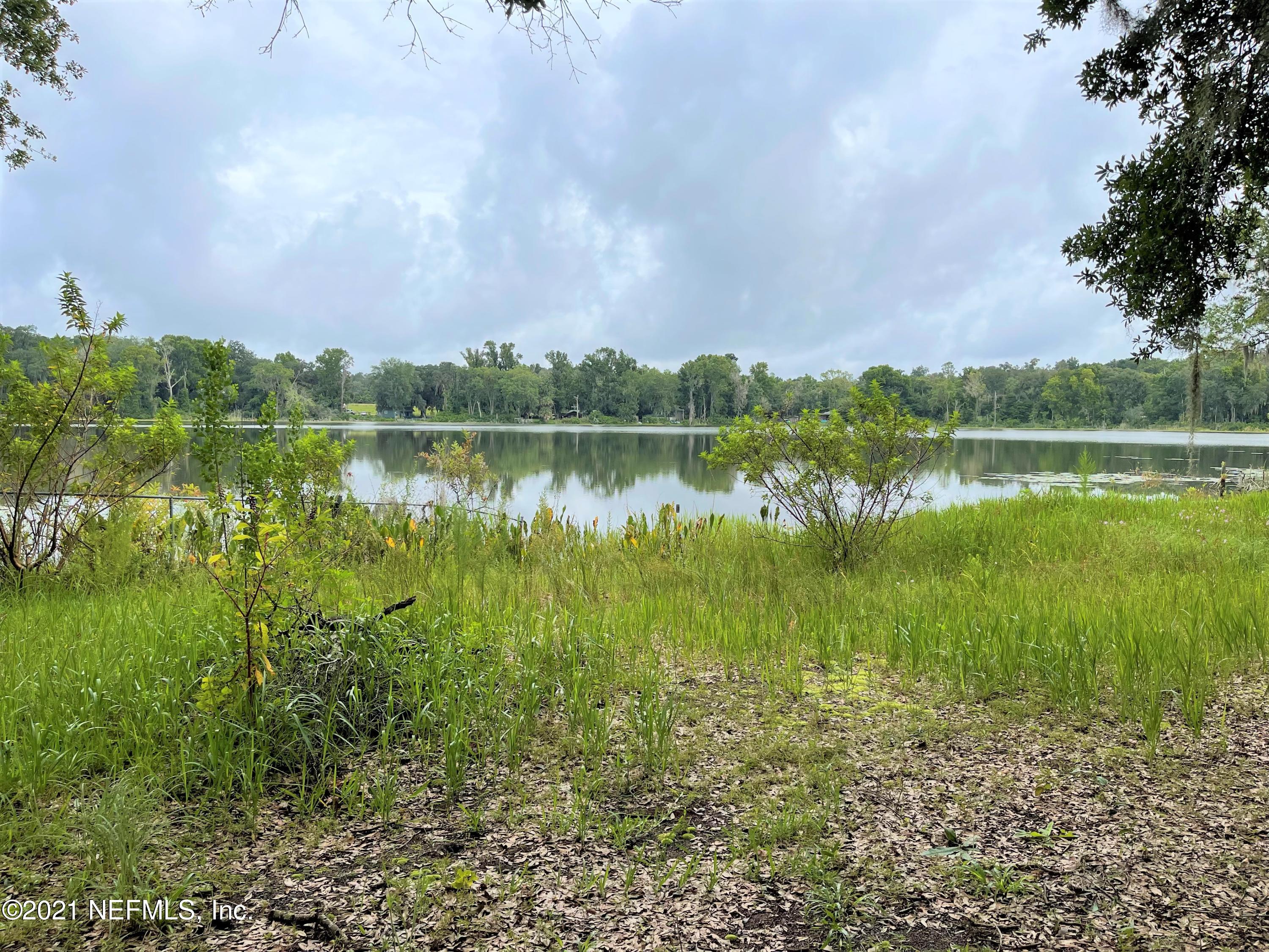 135-133 Depot Road Hawthorne, FL 32640 - Photo 10 of 16 135/133 Depot Rd, Hawthorne, Florida