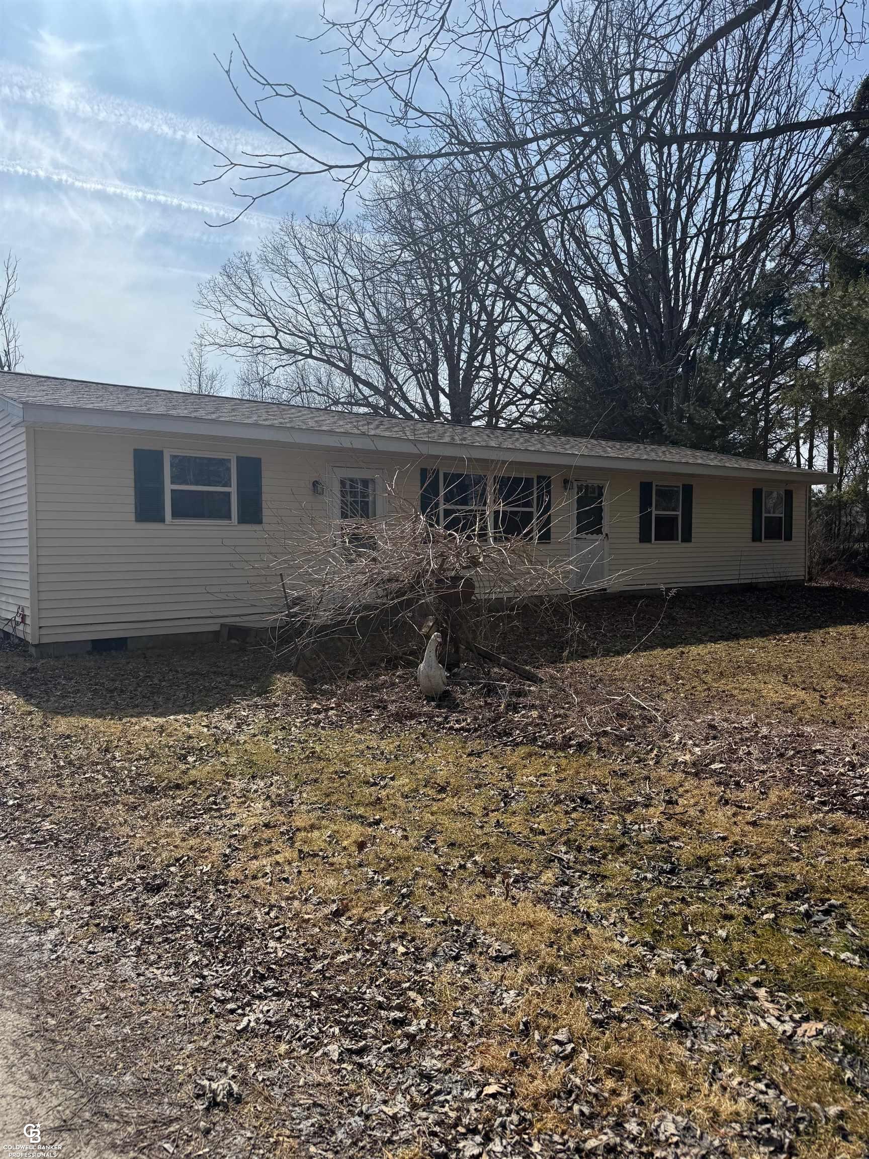 11105 Bryce Road Emmett, MI 48022 - Photo 1 of 44 50169414-a673c75b-46ca-4ddd-b7fe-ee603acb9e8f.JPG