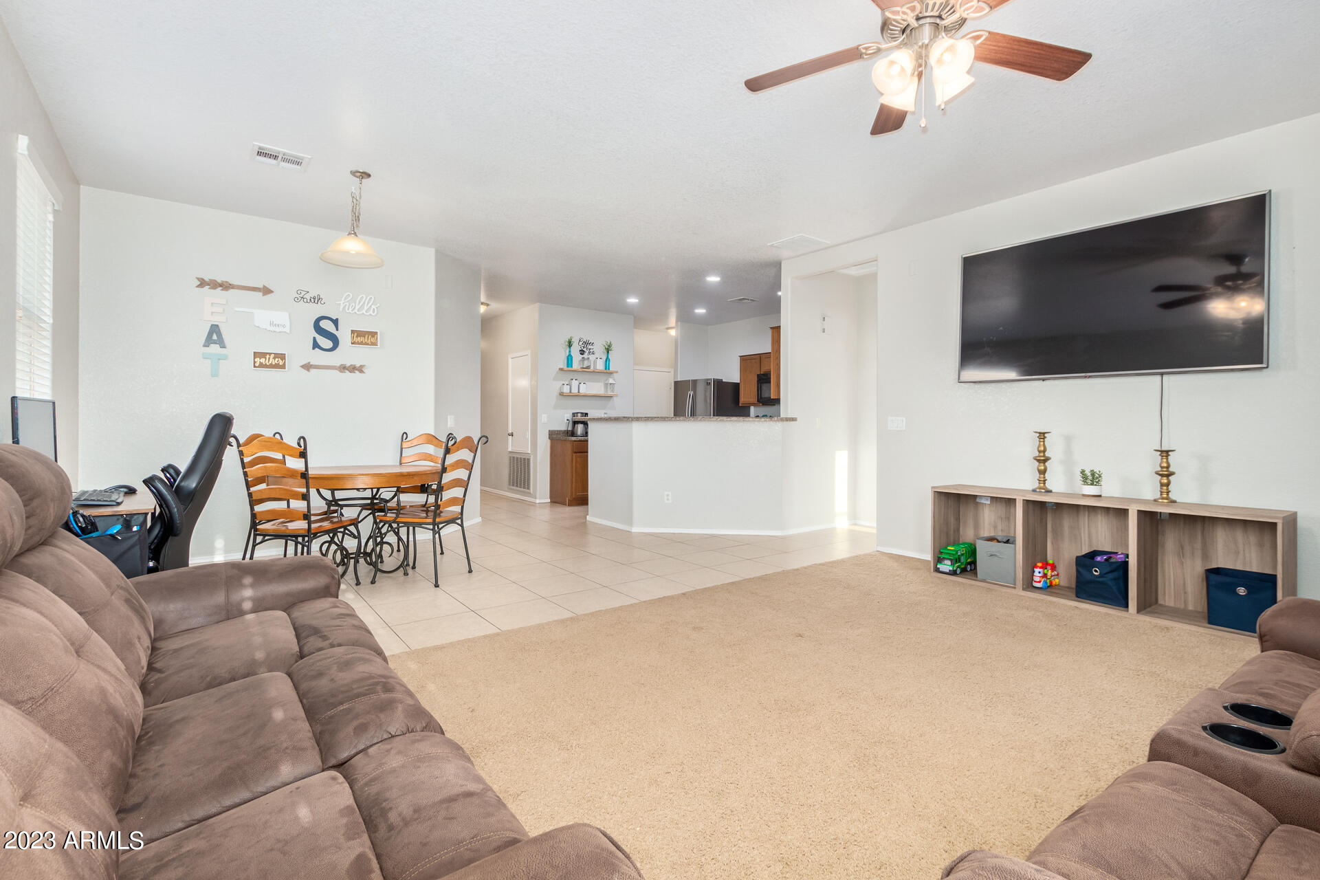 18960 North Lariat Road Maricopa, AZ 85138 - Photo 4 of 22 Gallery Image 4