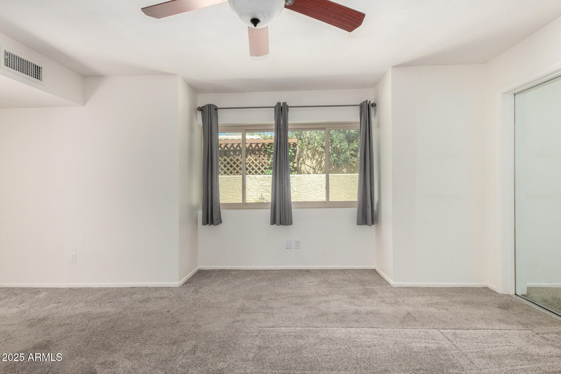 2059 East Brown Road, Unit 35 Mesa, AZ 85213 - Photo 19 of 37 Primary Bedroom