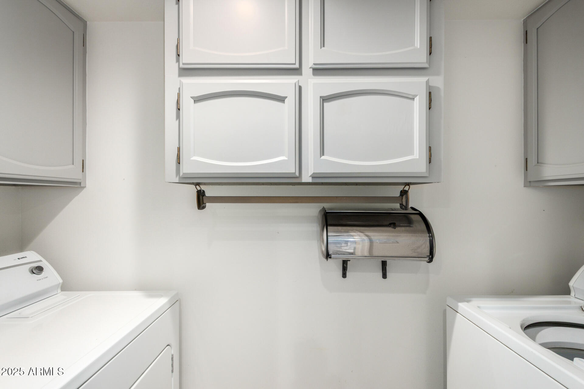 2059 East Brown Road, Unit 35 Mesa, AZ 85213 - Photo 27 of 37 Laundry