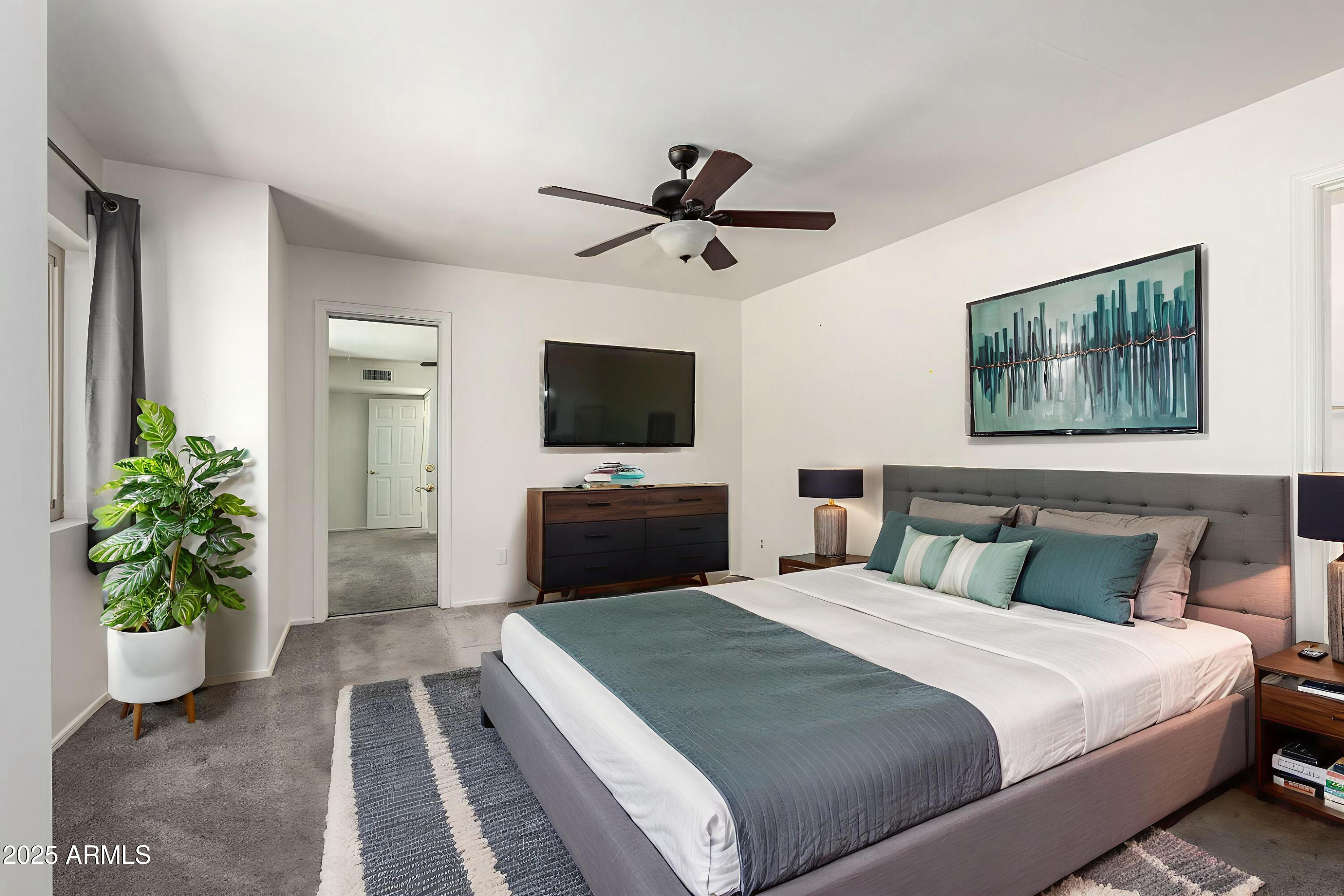 2059 East Brown Road, Unit 35 Mesa, AZ 85213 - Photo 5 of 37 Virtually Staged Primary Bedroom