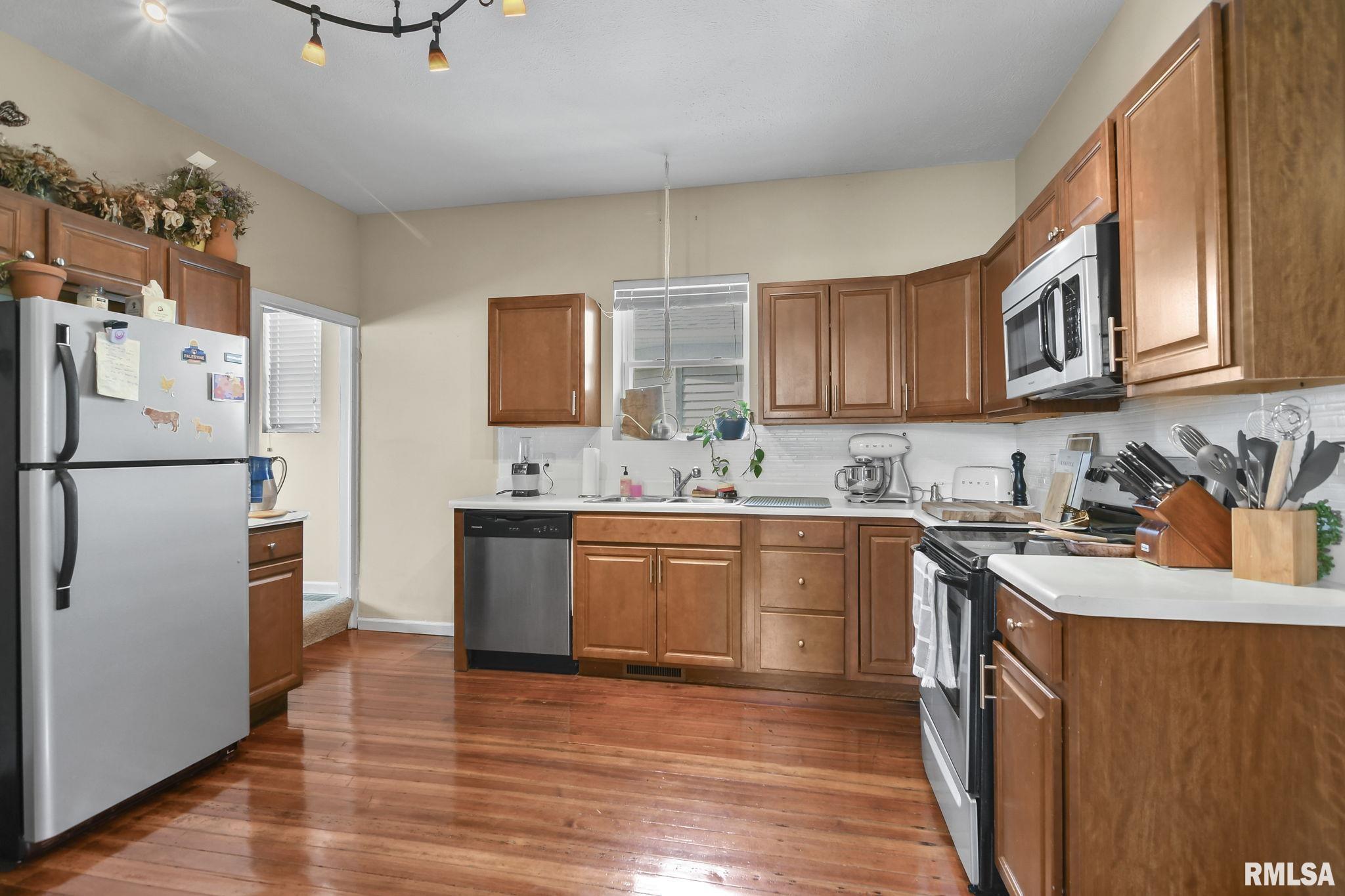 906 North Walnut Street Springfield, IL 62702 - Photo 11 of 29