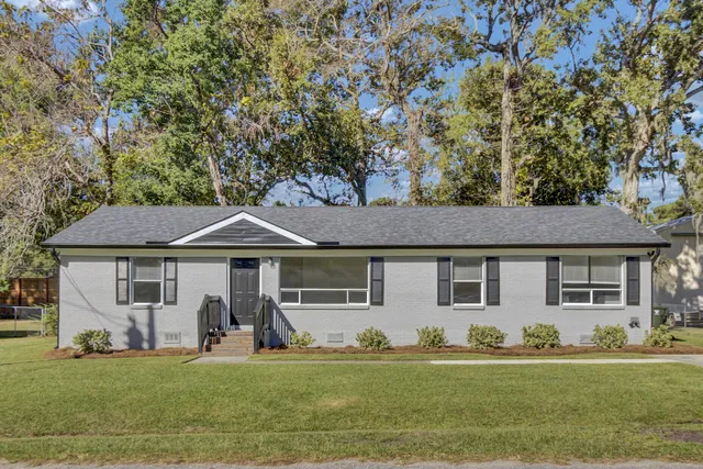 $315,000 | 235 Mary Scott Drive, Goose Creek, SC 29445