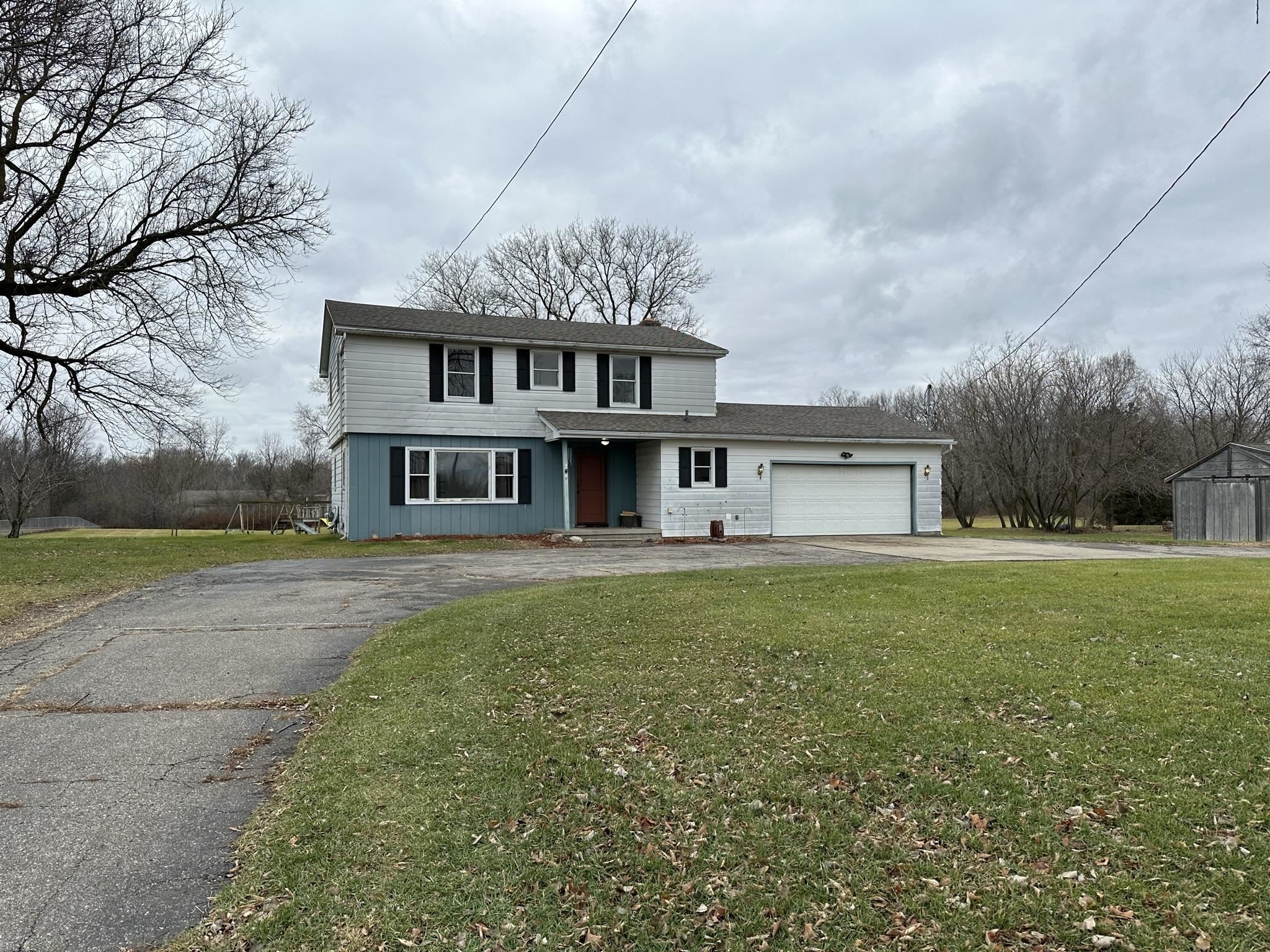 6419 Elms Road Flushing, MI 48433 - Photo 3 of 65 50096753-2.JPG