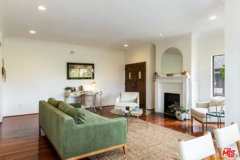 $699,000 | 234 North Kenwood Street, Unit 301, Glendale, CA 91206
