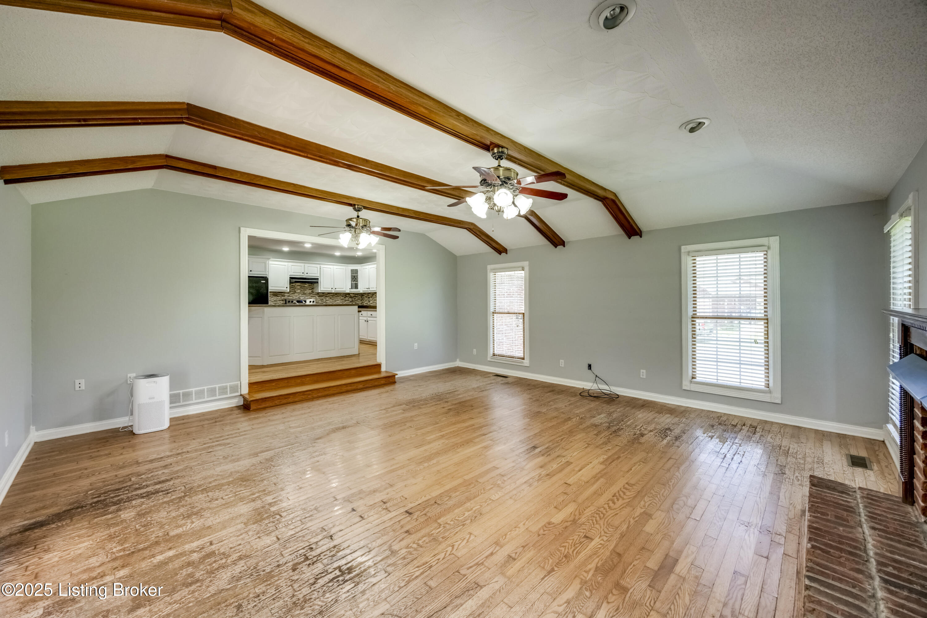1124 Foxfire Road Bardstown, KY 40004 - Photo 32 of 55 2Y0A3592-A