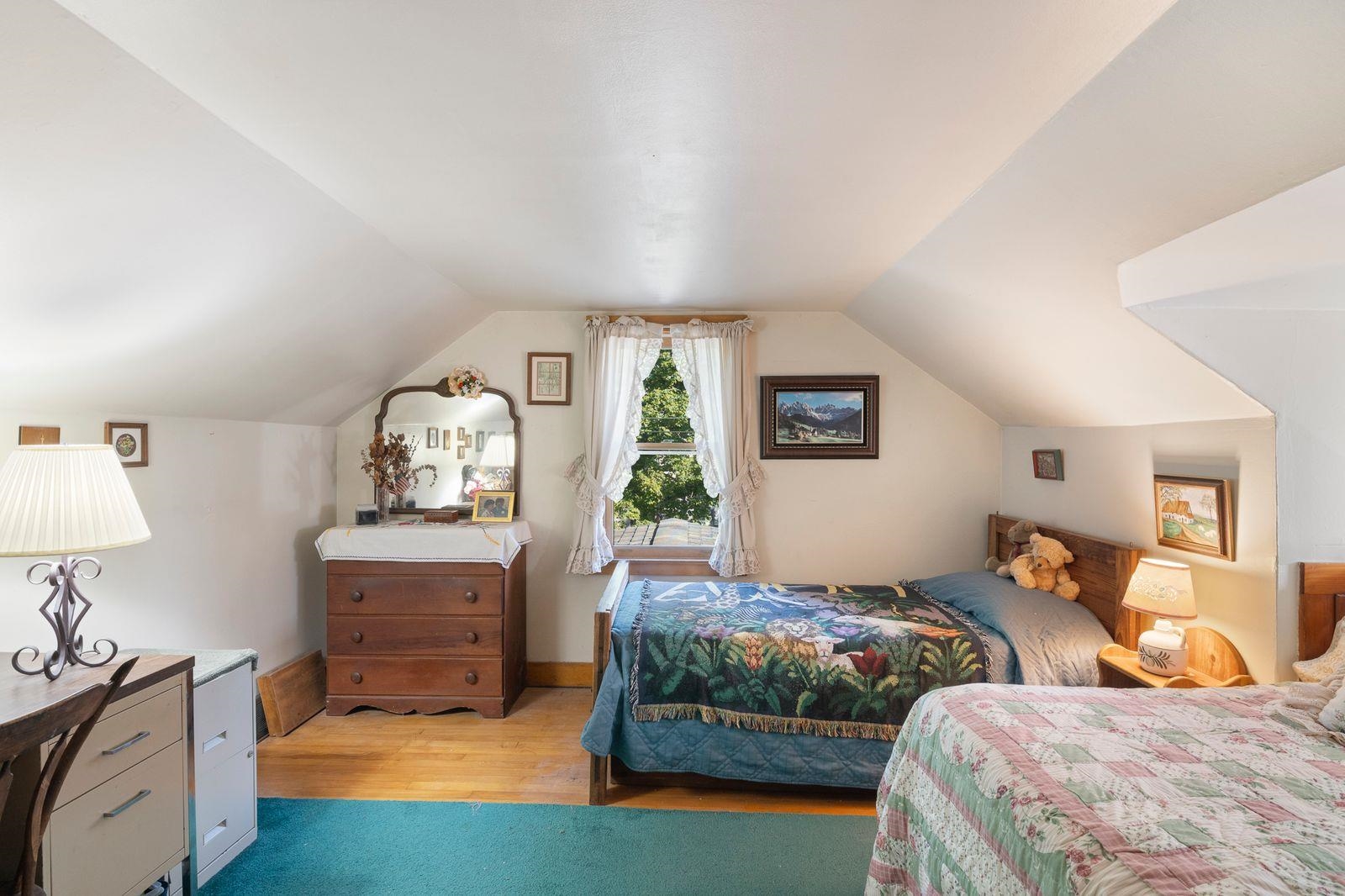 1089 Marlboro Road Brattleboro, VT 05301 - Photo 15 of 28