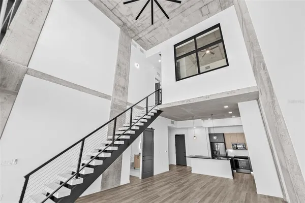 $7,195 | 221 Main Street North, Unit PH 1603, St. Petersburg, FL 33716