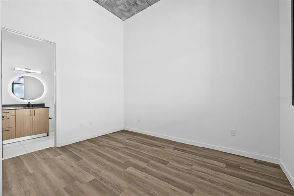 $7,195 | 221 Main Street North, Unit PH 1603, St. Petersburg, FL 33716