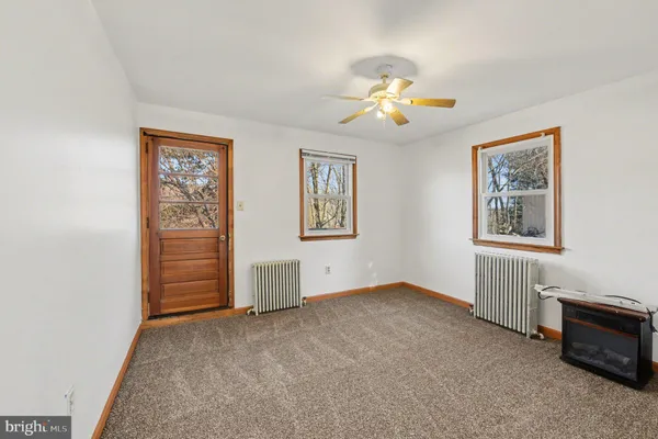 $2,900 | 939 Gravel Pike, Schwenksville, PA 19473