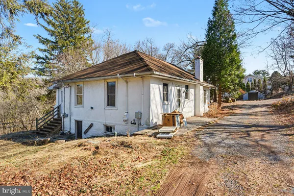 $2,900 | 939 Gravel Pike, Schwenksville, PA 19473