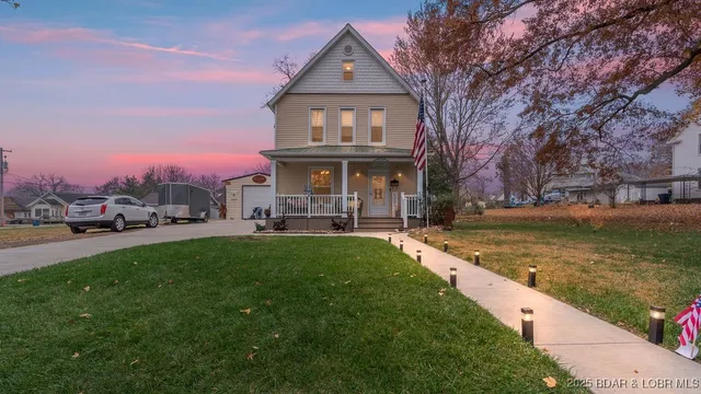 $310,000 | 207 Franklin Avenue, Eldon, MO 65026